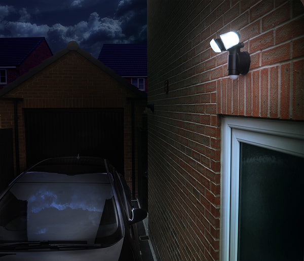 NiteSafe Twin Floodlight Motion Activated LED Outdoor Wireless Light